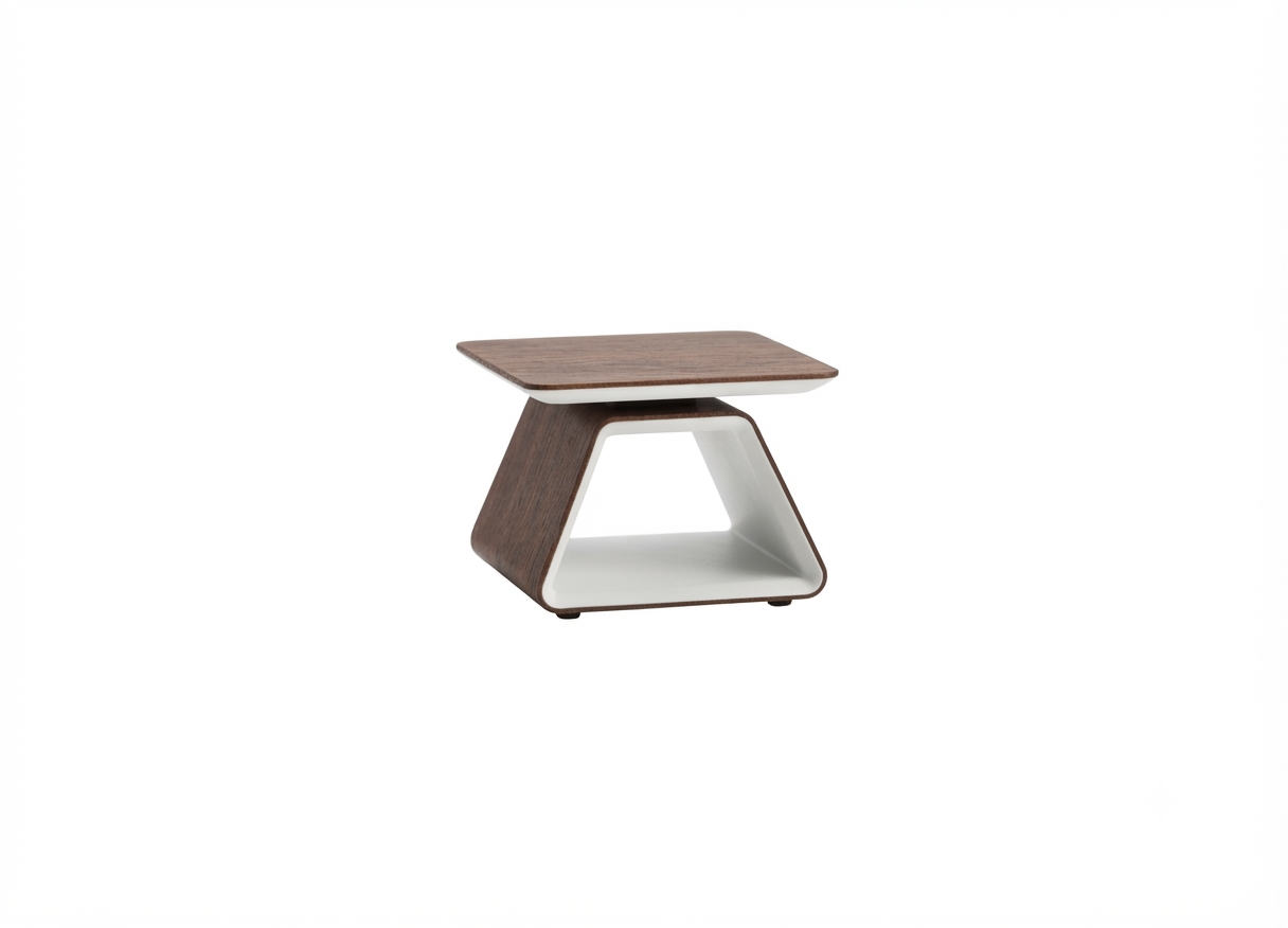 Opulence Waiting Table