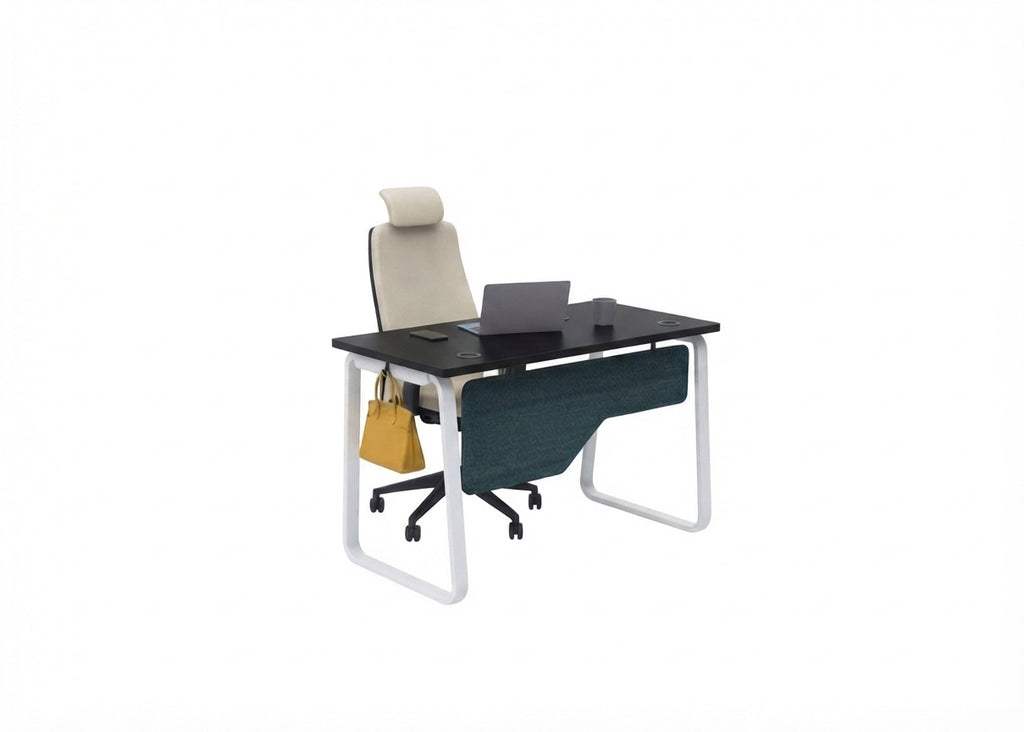 Uno Office desk