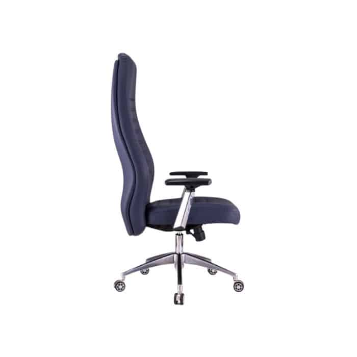 Black Bello chair - senior management chair Made of flame-resistant leather