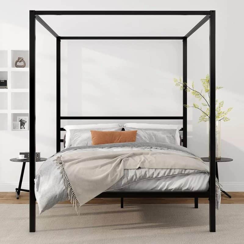 metal bed with steel slats (210 x 152 x 182 cm) (1)